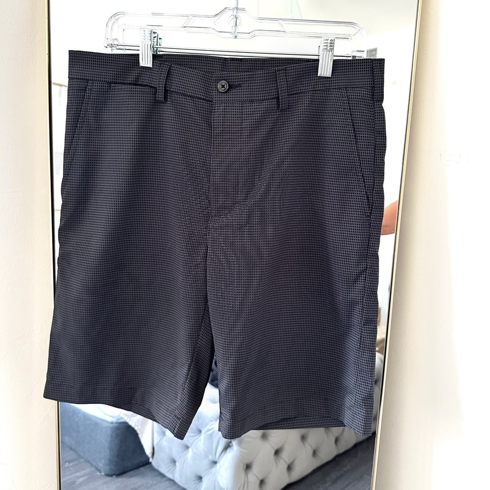 PGA Tour Patterned Golf Shorts